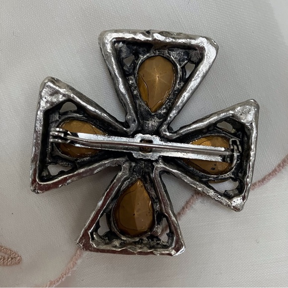 Purple Flower shaped Brooch vintage - Picture 3 of 5